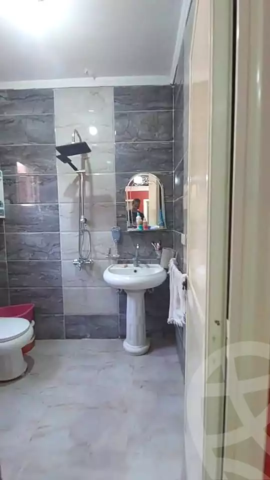 https://aqarmap.com.eg/ar/listing/7053228-for-sale-cairo-el-haram-shareaa-khatem-el-morsalen