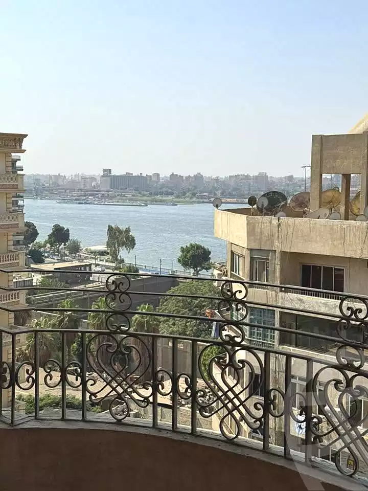 https://aqarmap.com.eg/en/listing/7053278-for-sale-cairo-shoubra-corniche-el-nile-st