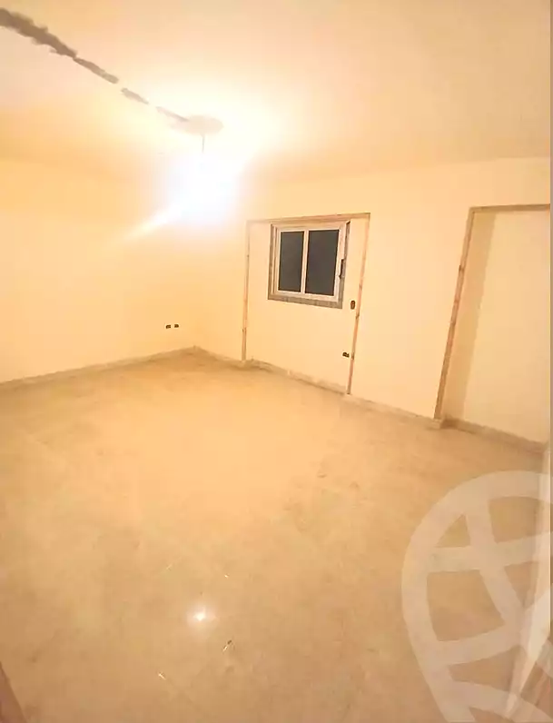 https://aqarmap.com.eg/en/listing/7053381-for-sale-alexandria-zezenia