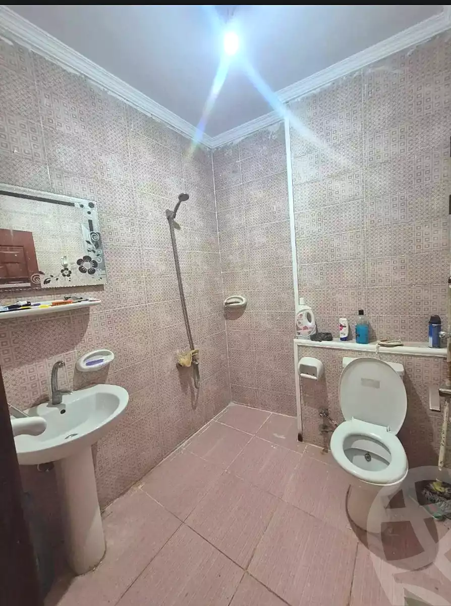 https://aqarmap.com.eg/ar/listing/7053393-for-sale-alexandria-el-asafra-salman-el-farsi-st