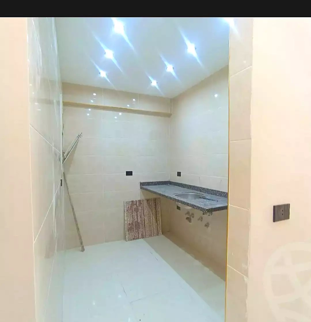 https://aqarmap.com.eg/en/listing/7053409-for-sale-alexandria-miami-mahmoud-el-isawy-st