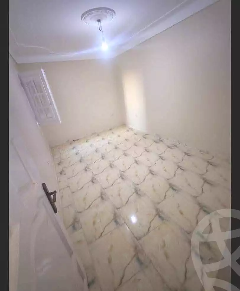 https://aqarmap.com.eg/ar/listing/7053491-for-rent-alexandria-al-agamy-el-hanouvel