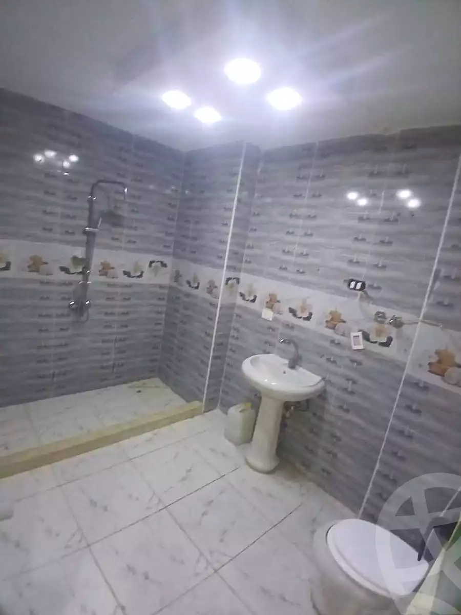 https://aqarmap.com.eg/en/listing/7053589-for-sale-alexandria-al-agamy-lbytsh-ibrahim-othman-st