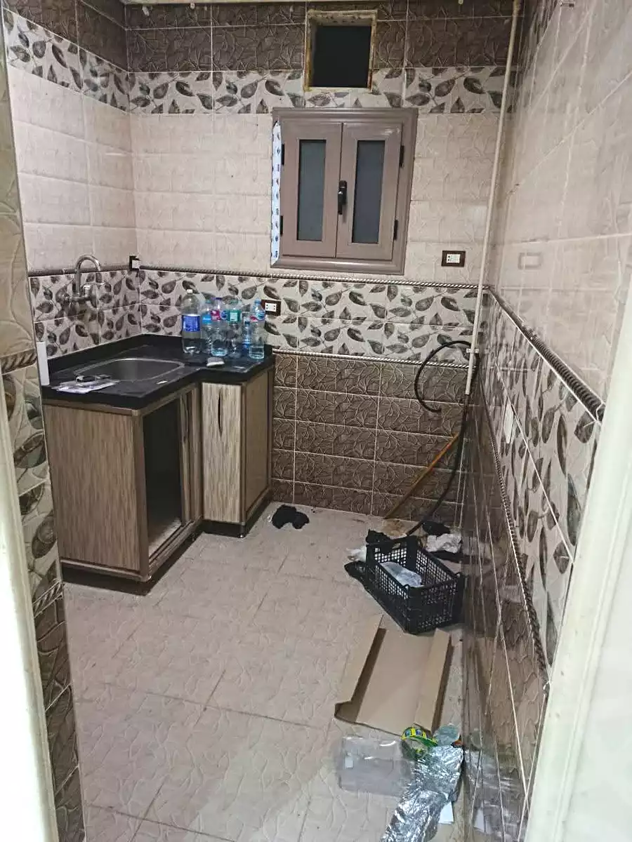 https://aqarmap.com.eg/ar/listing/7053635-for-sale-alexandria-new-miami-eskot