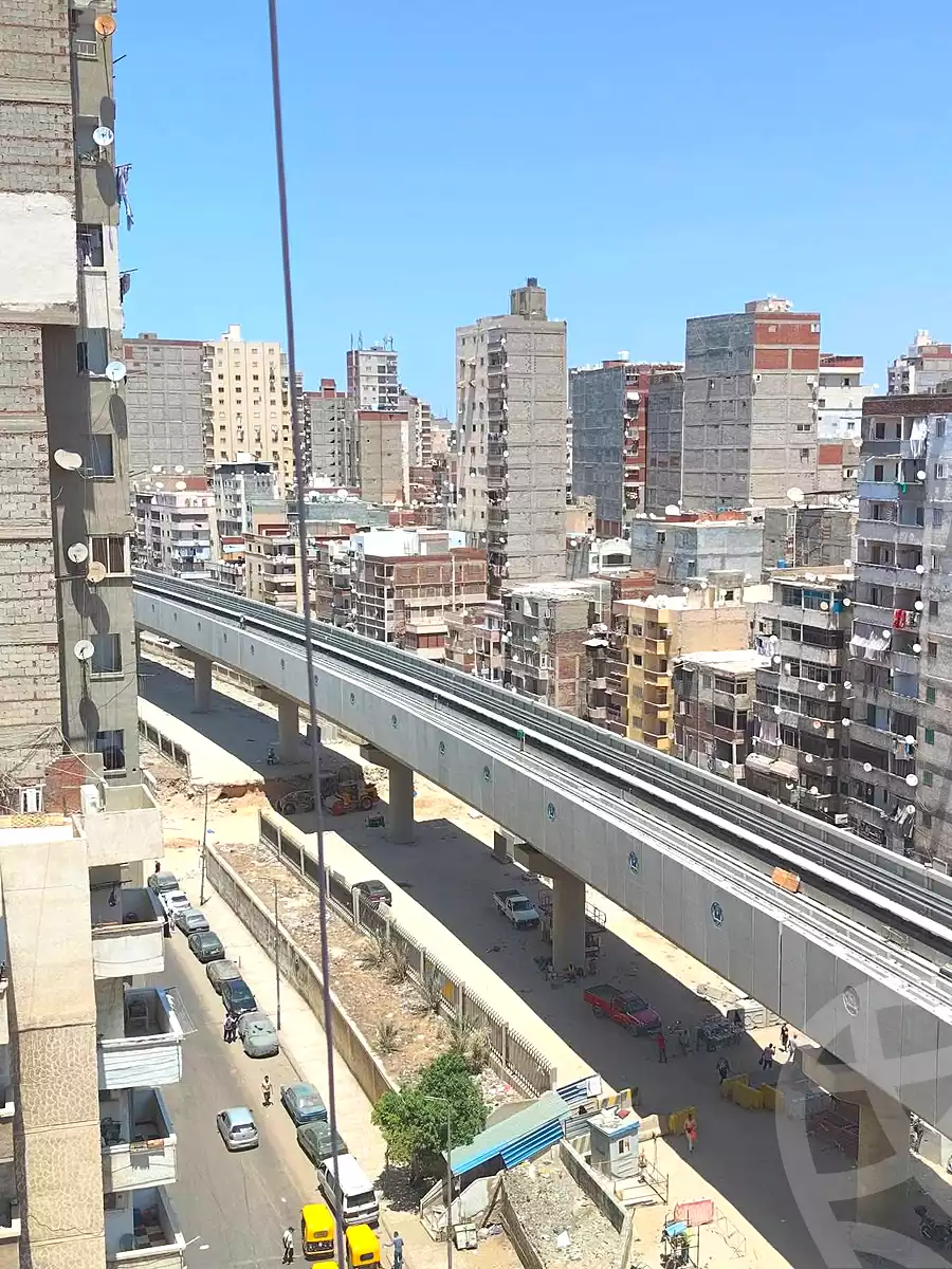 https://aqarmap.com.eg/ar/listing/7053651-for-sale-alexandria-sydy-bshr-shr-mlk-hfny