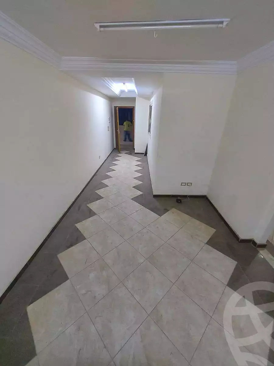 https://aqarmap.com.eg/en/listing/7053693-for-rent-cairo-helwan-sherif-st