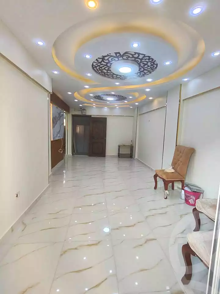 https://aqarmap.com.eg/ar/listing/7053891-for-sale-alexandria-el-asafra-l-sfr-bhry