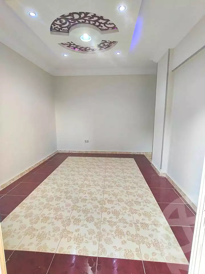 https://aqarmap.com.eg/ar/listing/7053891-for-sale-alexandria-el-asafra-l-sfr-bhry