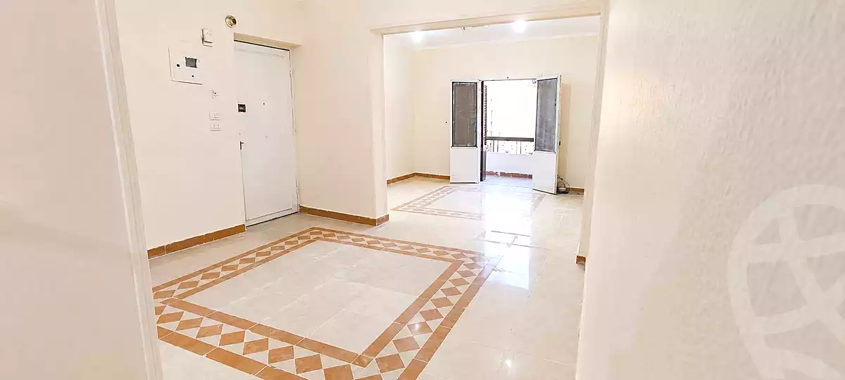 https://aqarmap.com.eg/ar/listing/7053985-for-rent-cairo-ain-shams-ain-shams-el-sharkia-el-eshrein-stt