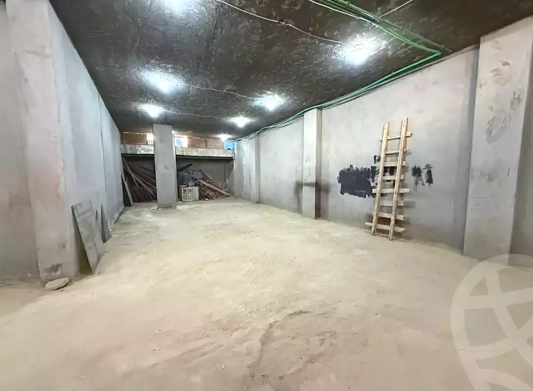 https://aqarmap.com.eg/ar/listing/7054063-for-rent-cairo-15th-of-may-manteqat-el-100-fadan
