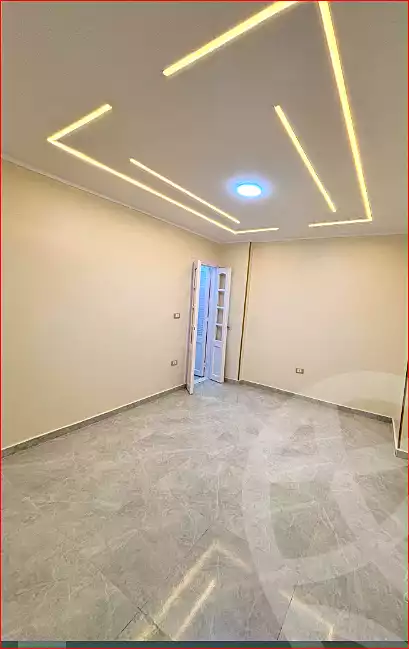 https://aqarmap.com.eg/en/listing/7054251-for-sale-alexandria-sydy-bshr-sydy-bshr-bhry-street-15