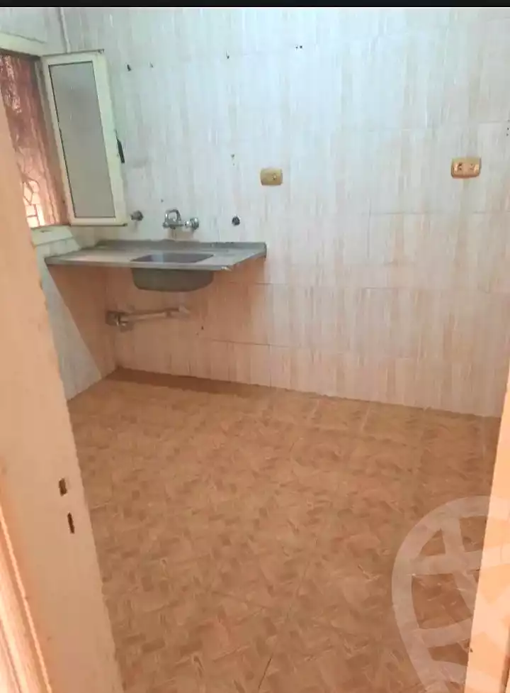https://aqarmap.com.eg/ar/listing/7054273-for-sale-cairo-ain-shams-yn-shms-lgrby