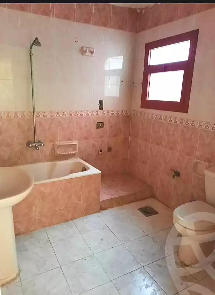 https://aqarmap.com.eg/ar/listing/7054273-for-sale-cairo-ain-shams-yn-shms-lgrby