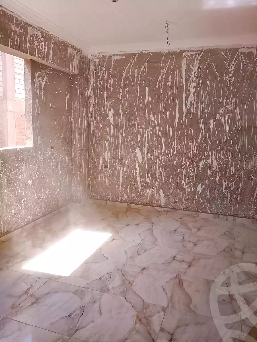 https://aqarmap.com.eg/en/listing/7054388-for-sale-cairo-helwan-helwan-el-sharkeya-latif-basha-st