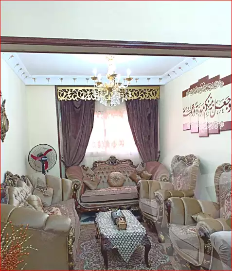 https://aqarmap.com.eg/ar/listing/7054417-for-sale-cairo-helwan-helwan-el-sharkeya-mostafa-safwat-st