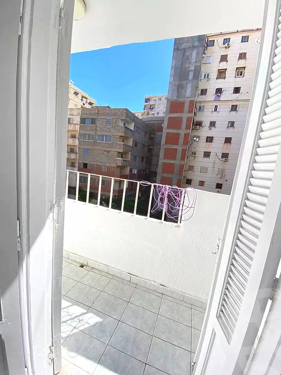 https://aqarmap.com.eg/ar/listing/7054589-for-rent-alexandria-al-agamy-lbytsh-ibrahim-othman-st