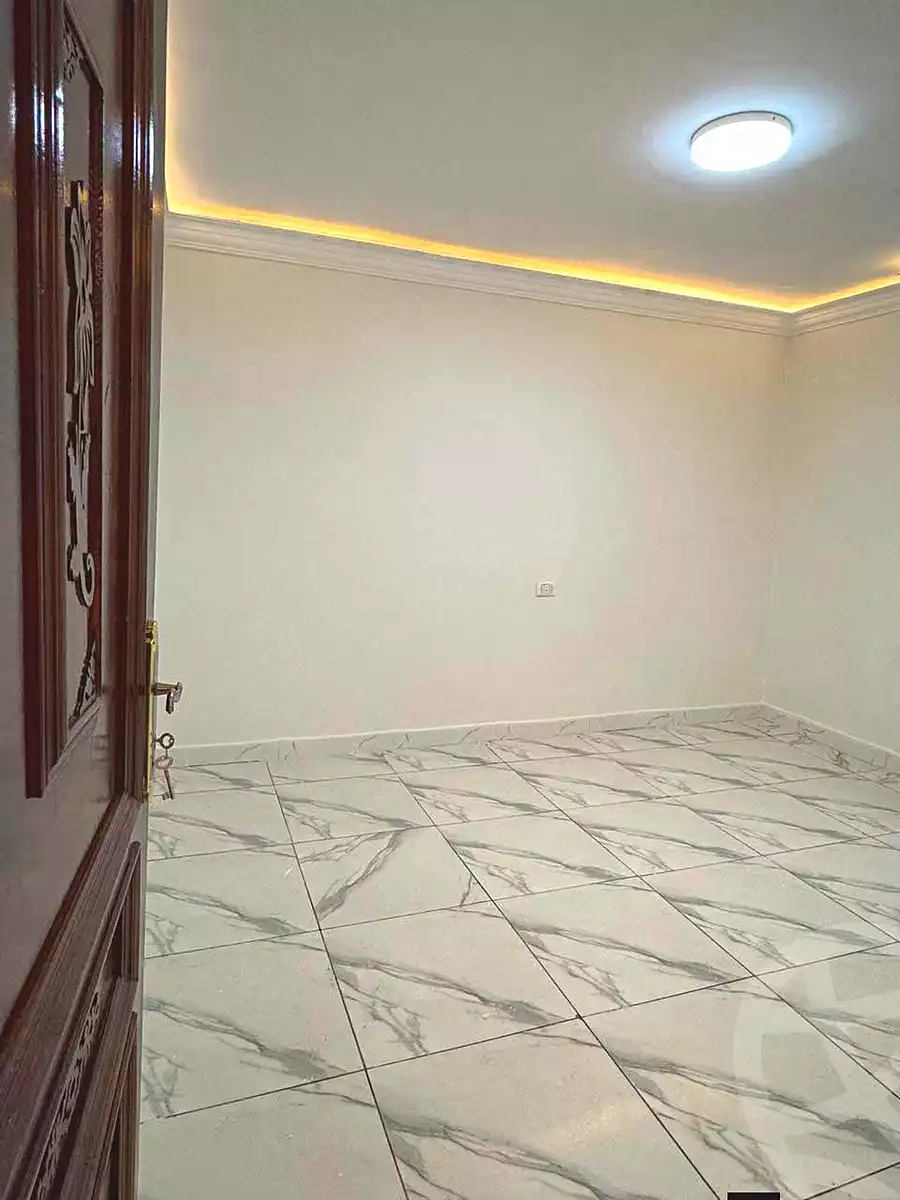 https://aqarmap.com.eg/ar/listing/7054703-for-sale-cairo-elnozha-Streettt-27