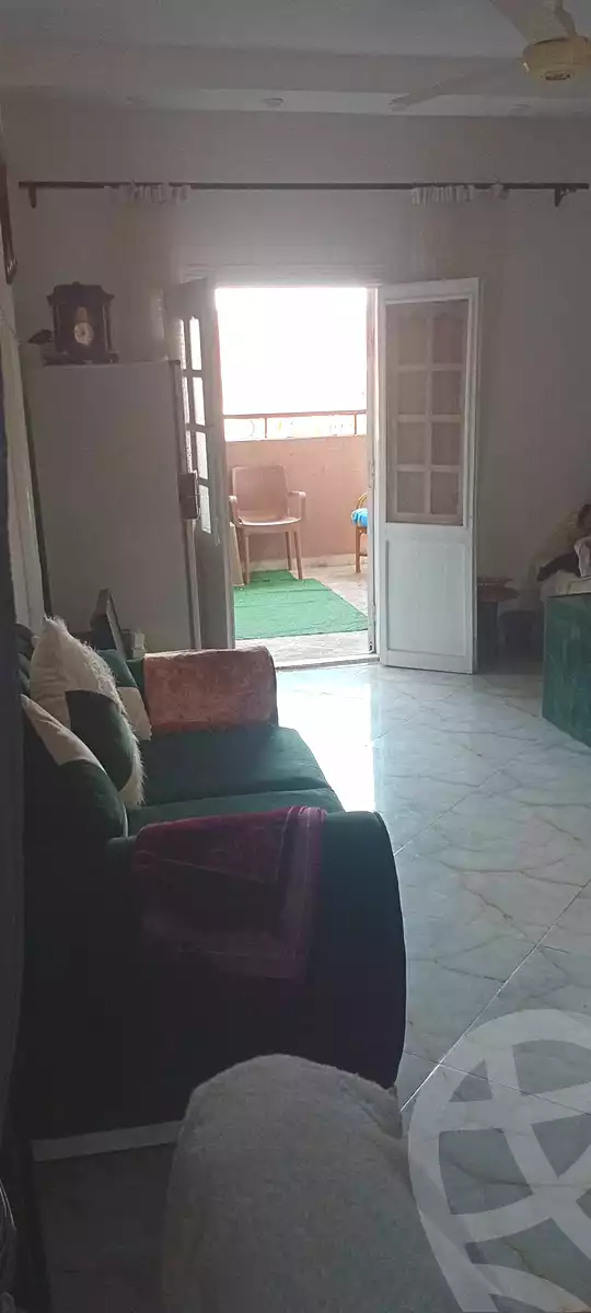 https://aqarmap.com.eg/ar/listing/7054758-for-sale-cairo-helwan-kwrnysh-hlwn