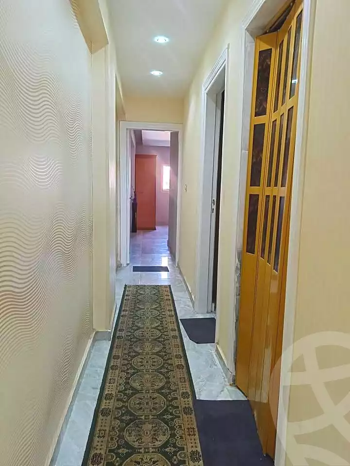https://aqarmap.com.eg/ar/listing/7054829-for-sale-alexandria-al-agamy-lbytsh-bianchiii