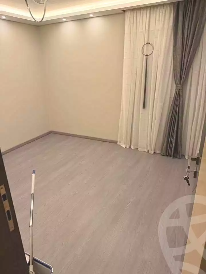 https://aqarmap.com.eg/ar/listing/7054861-for-sale-cairo-heliopolis-ard-el-golf