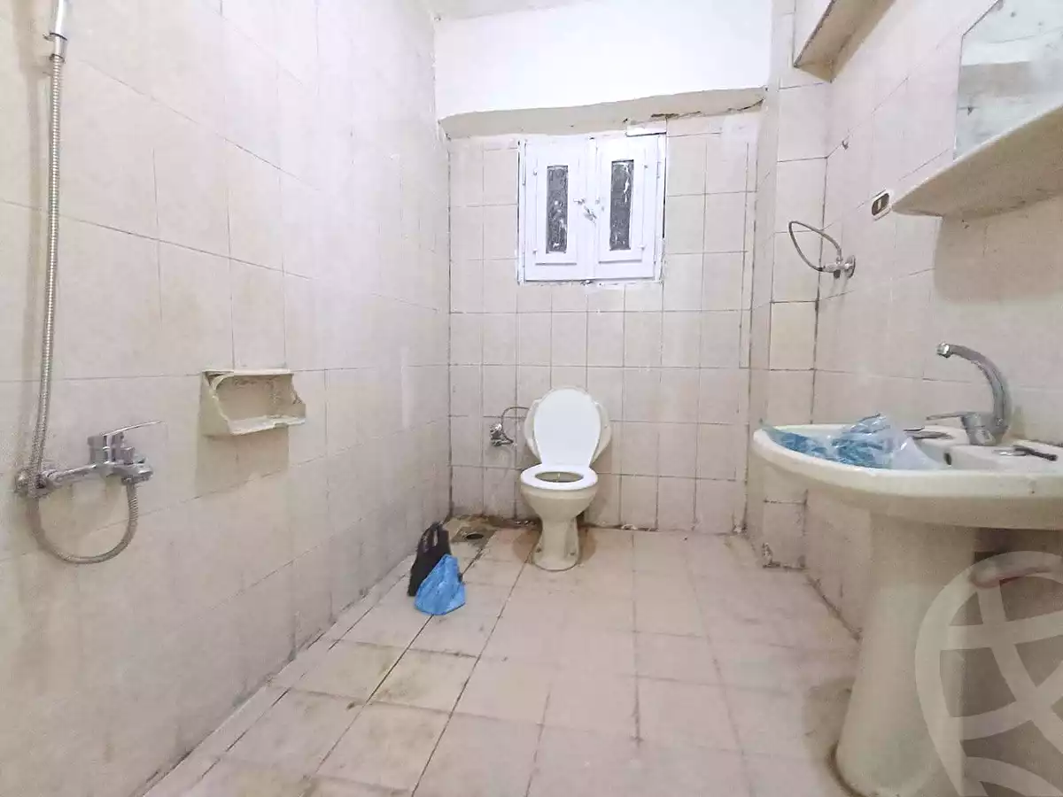 https://aqarmap.com.eg/en/listing/7054901-for-sale-alexandria-al-agamy