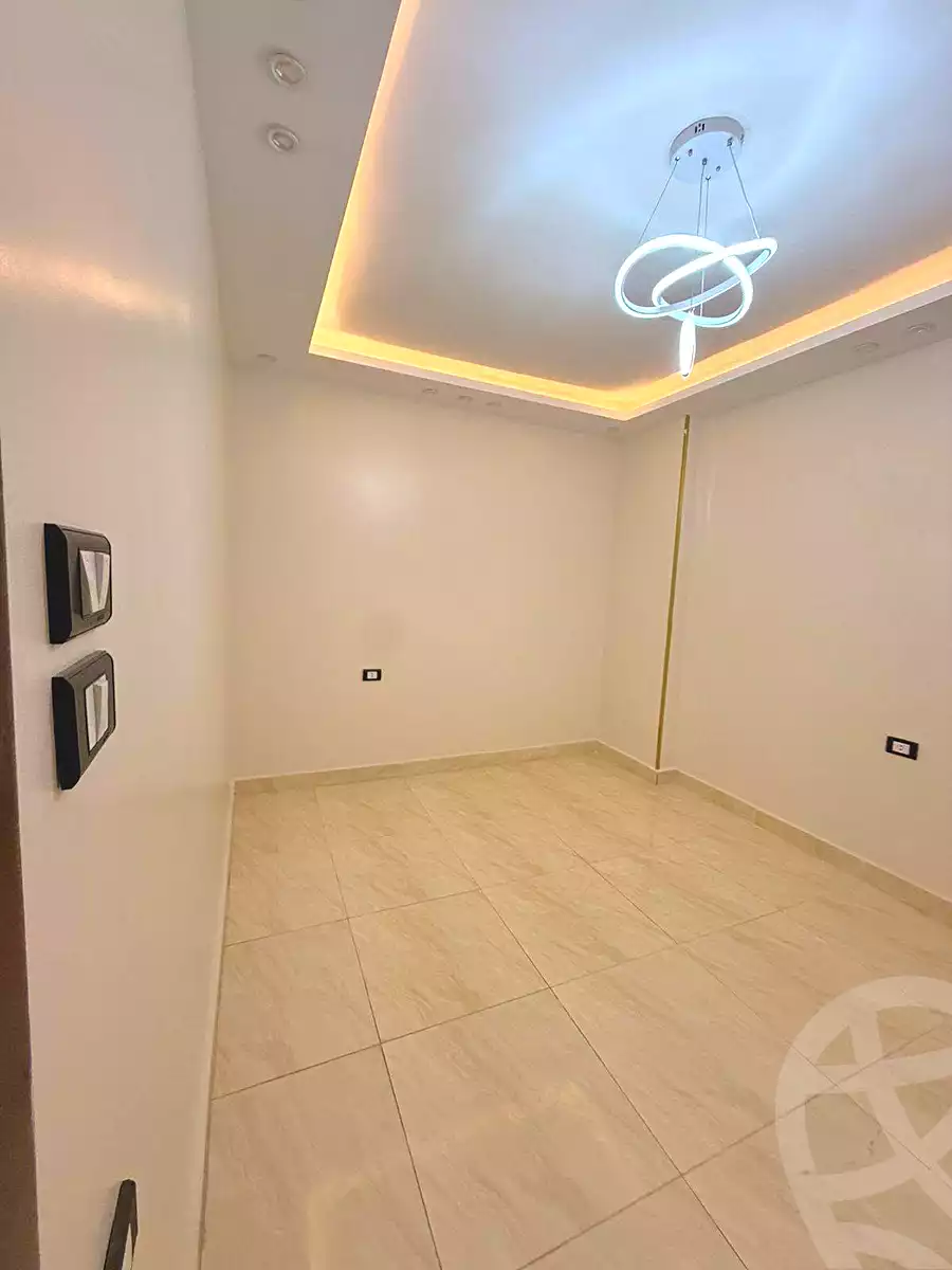https://aqarmap.com.eg/ar/listing/7054947-for-sale-cairo-elnozha-Streettt-27
