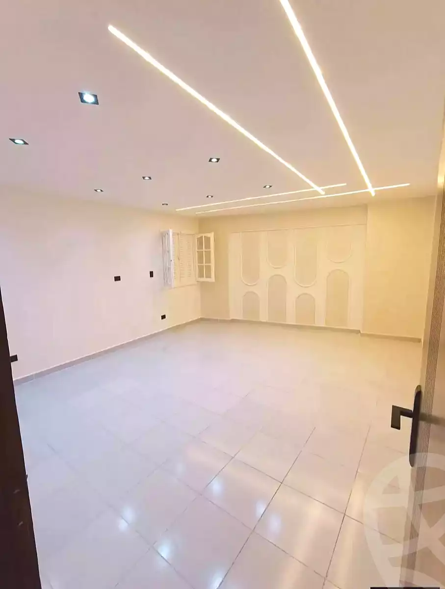 https://aqarmap.com.eg/ar/listing/7054955-for-sale-alexandria-sydy-bshr-sydy-bshr-bhry