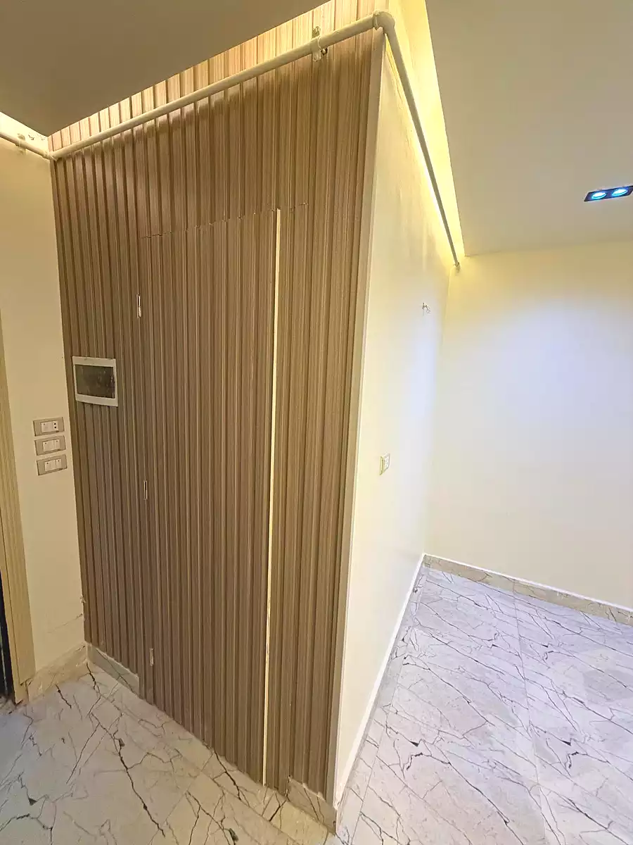 https://aqarmap.com.eg/ar/listing/7055033-for-sale-alexandria-al-agamy-lbytsh-bianchiii