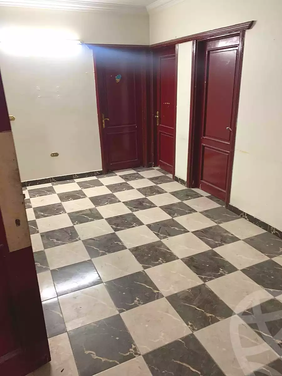 https://aqarmap.com.eg/en/listing/7055199-for-rent-cairo-helwan-helwan-el-sharkeya-thabit-basha-st