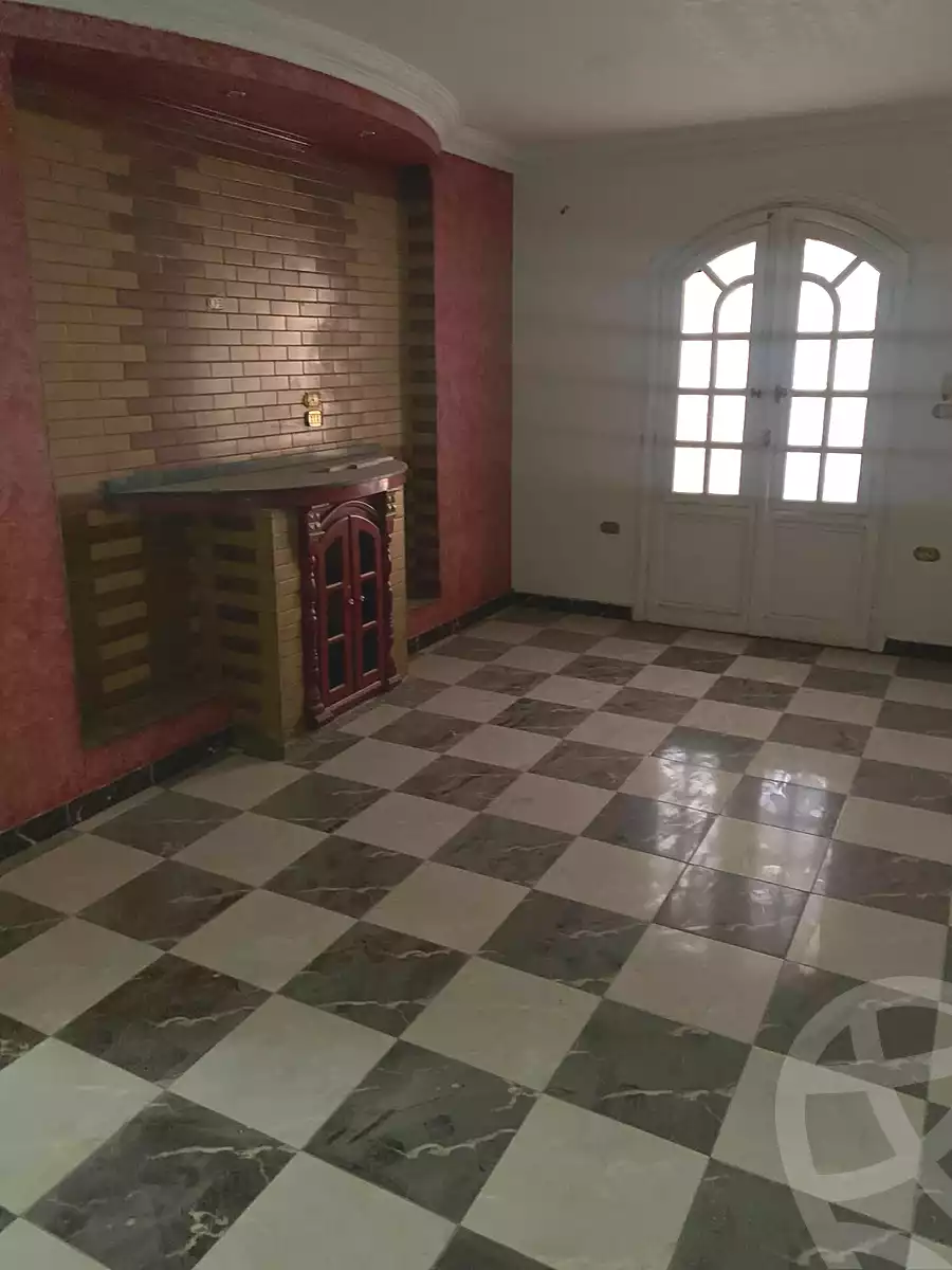 https://aqarmap.com.eg/en/listing/7055199-for-rent-cairo-helwan-helwan-el-sharkeya-thabit-basha-st
