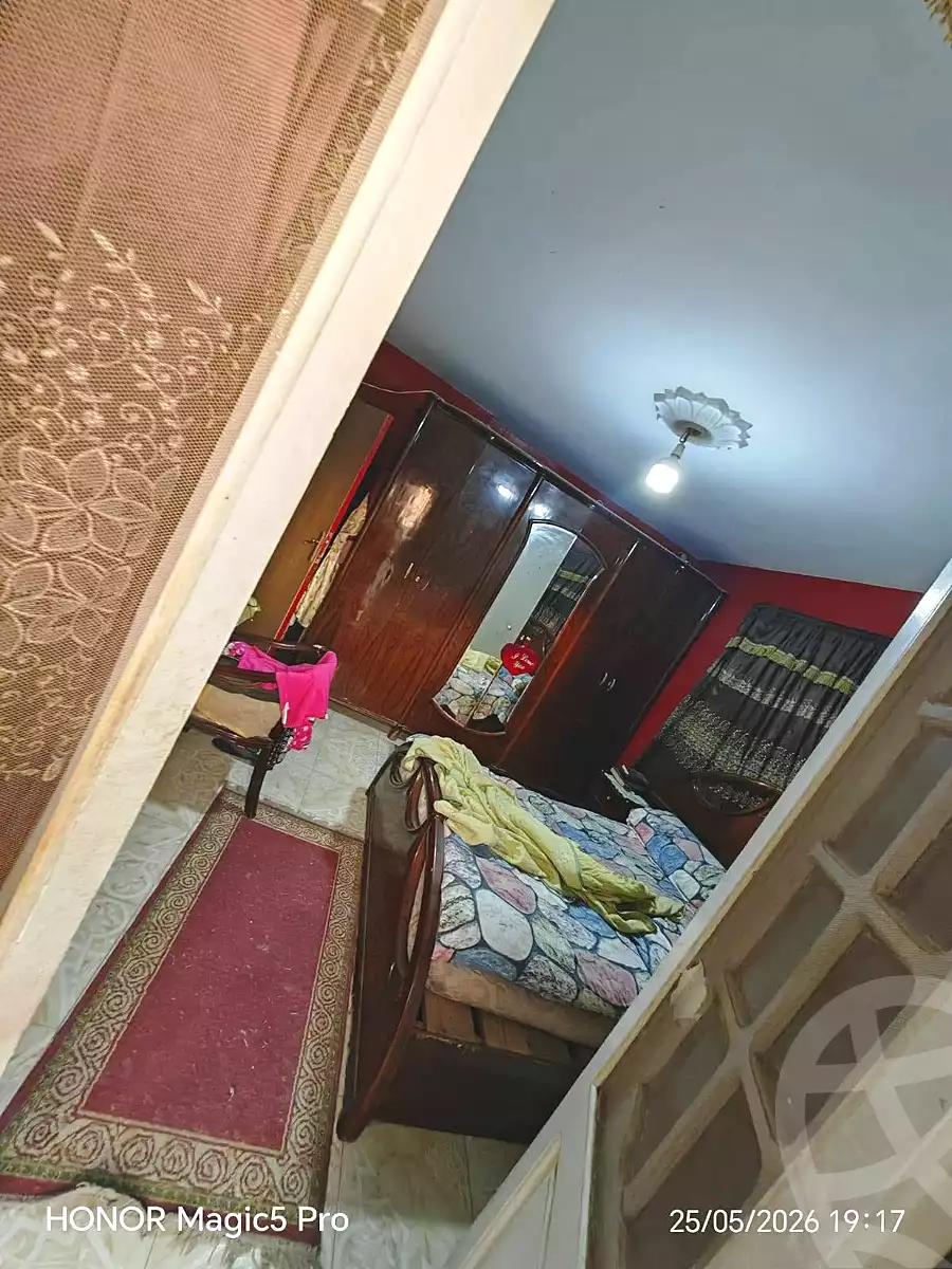 https://aqarmap.com.eg/ar/listing/7055273-for-sale-cairo-helwan-helwan-el-sharkeya-borhan-st