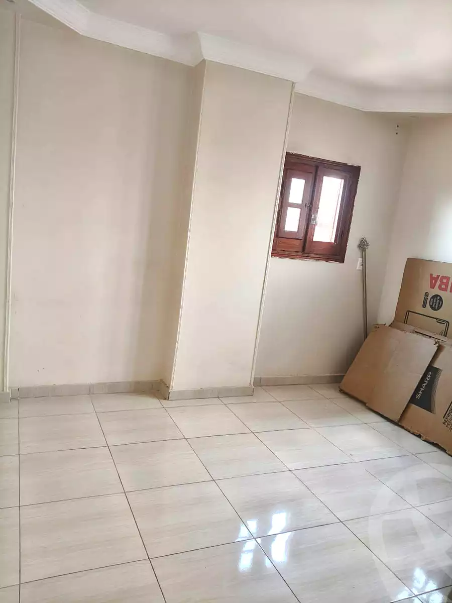 https://aqarmap.com.eg/ar/listing/7055285-for-sale-cairo-helwan-el-masaken-el-iqtsadeyah-ahmed-badawy-st