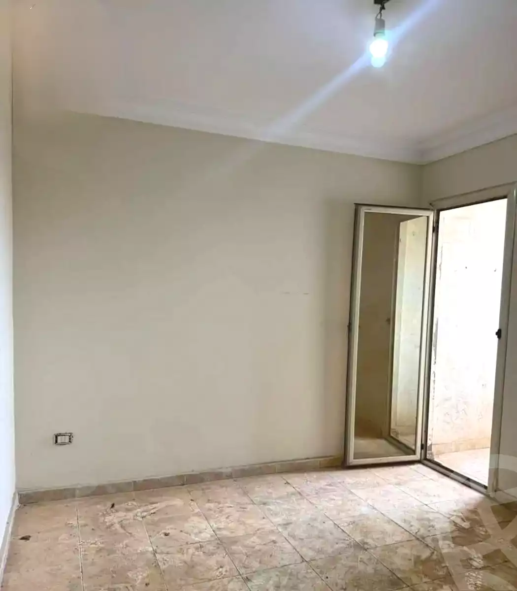 https://aqarmap.com.eg/ar/listing/7055291-for-sale-alexandria-lsywf-city-light-compound