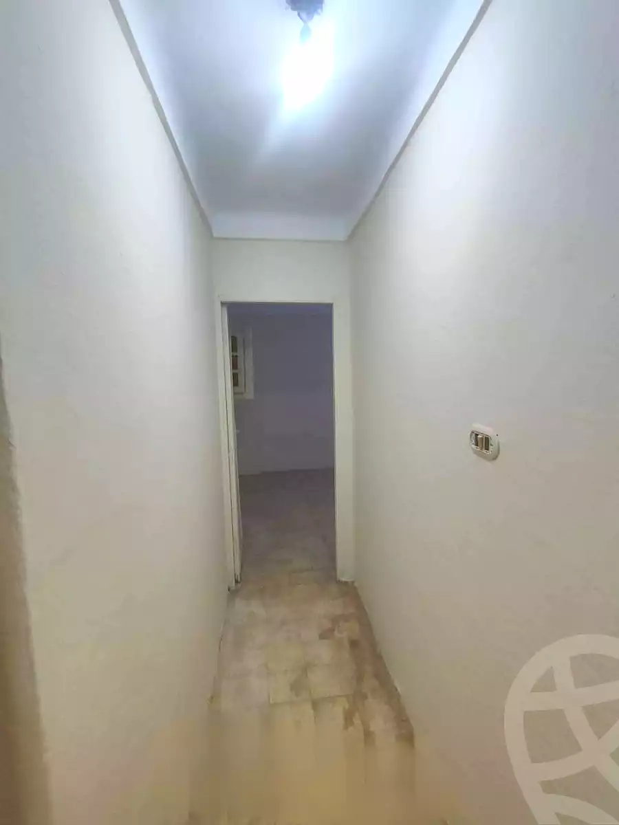 https://aqarmap.com.eg/ar/listing/7055309-for-sale-alexandria-lsywf-el-seyouf-qebly