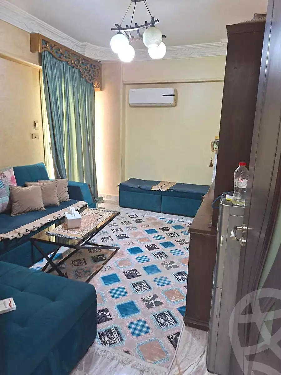 https://aqarmap.com.eg/ar/listing/7055375-for-sale-cairo-helwan-mahmoud-khater-st
