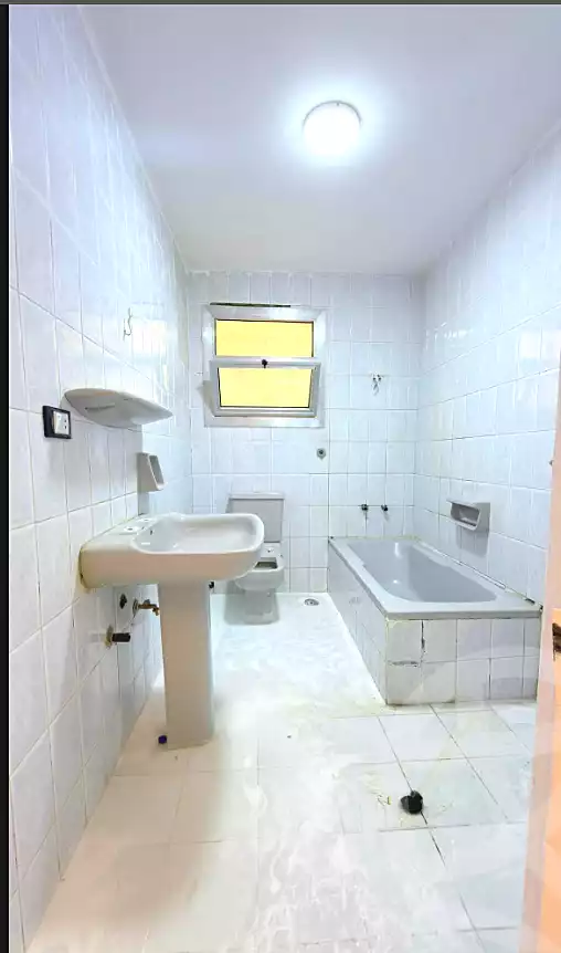 https://aqarmap.com.eg/ar/listing/7055515-for-sale-alexandria-al-agamy-shataa-el-nakheel-street-4