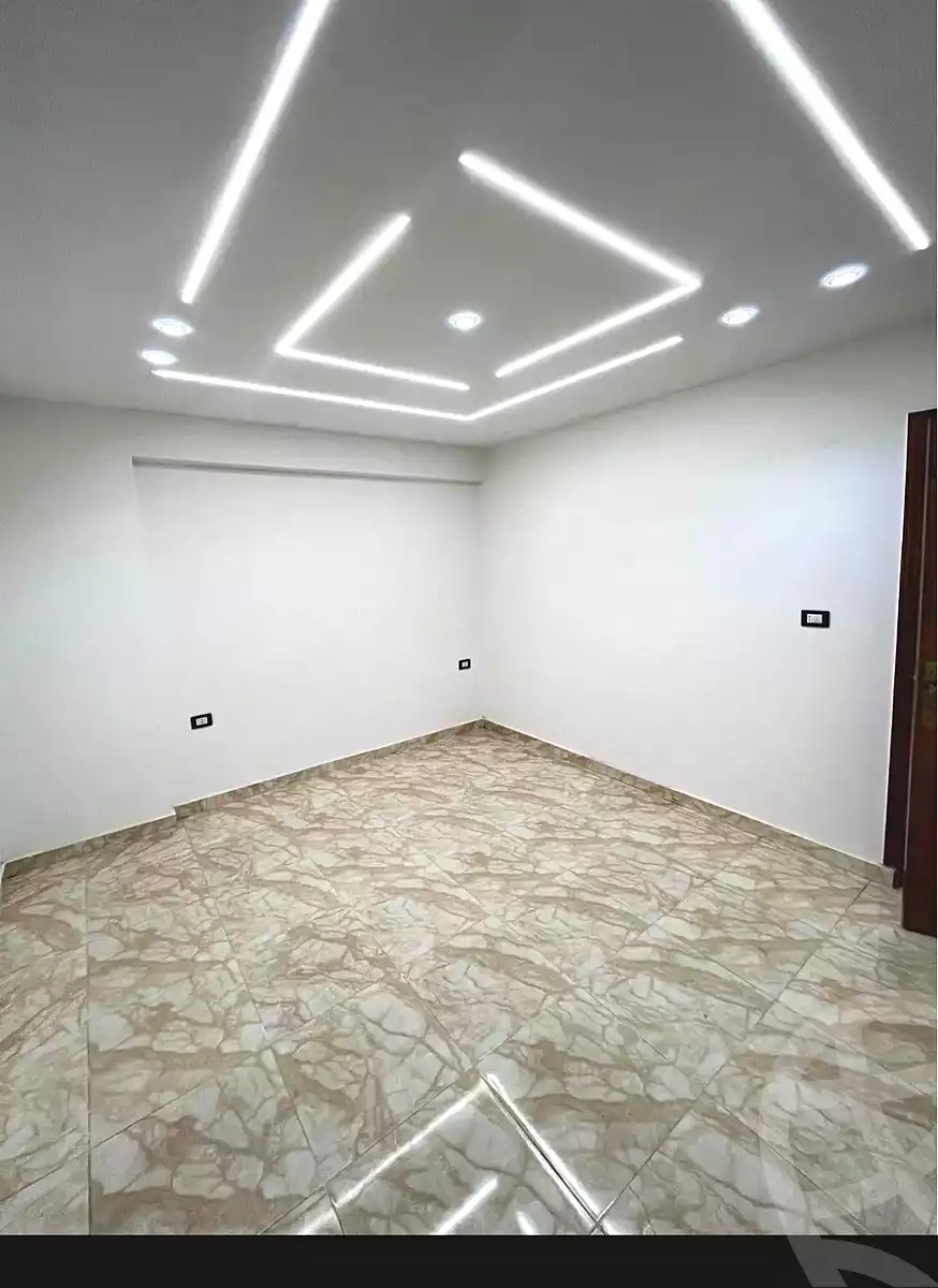 https://aqarmap.com.eg/ar/listing/7055526-for-sale-alexandria-lsywf-el-falki