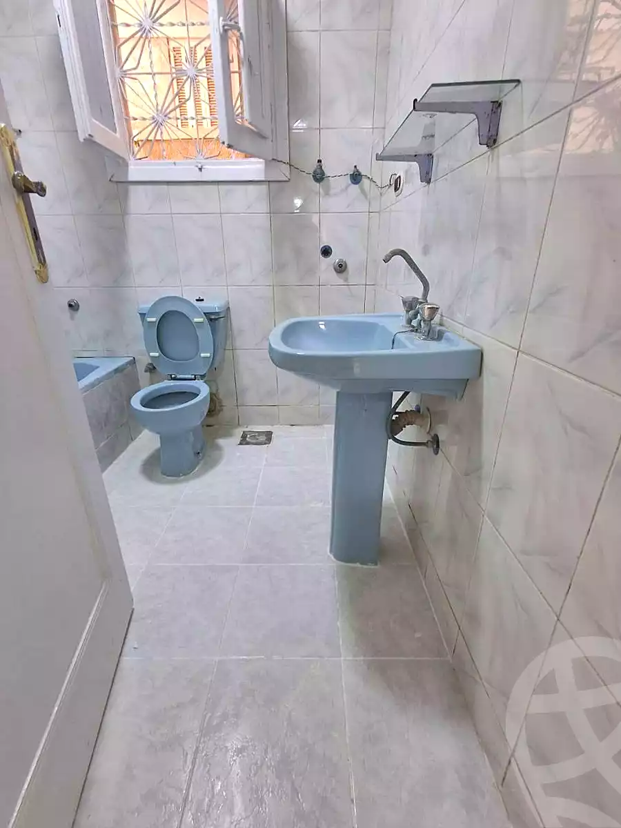 https://aqarmap.com.eg/ar/listing/7055620-for-sale-alexandria-al-agamy-shataa-el-nakheel