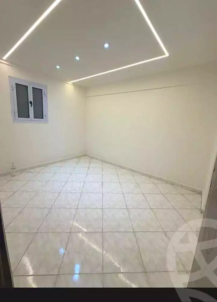 https://aqarmap.com.eg/ar/listing/7055650-for-sale-alexandria-lsywf-el-falki