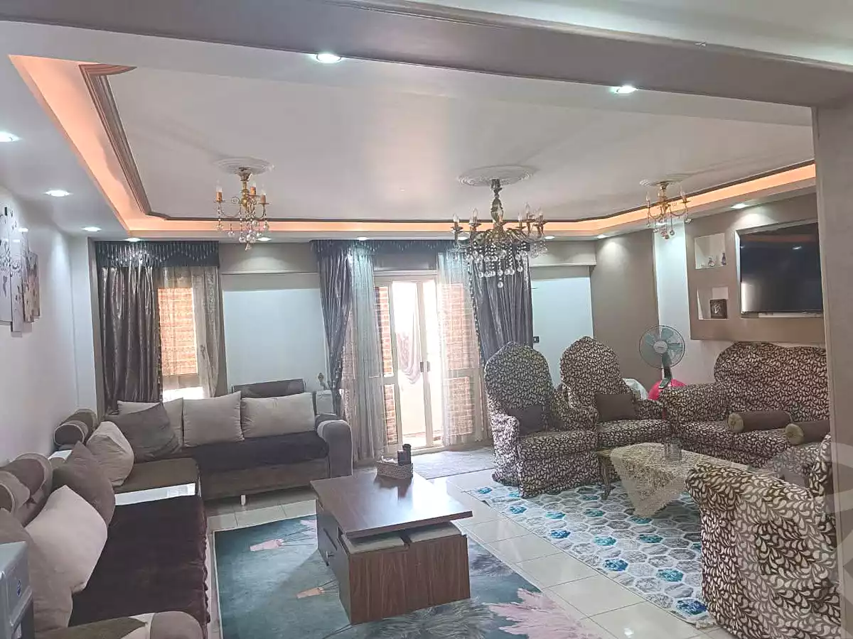 https://aqarmap.com.eg/ar/listing/7055890-for-sale-cairo-helwan-helwan-el-sharkeya-zaki-hawas-st