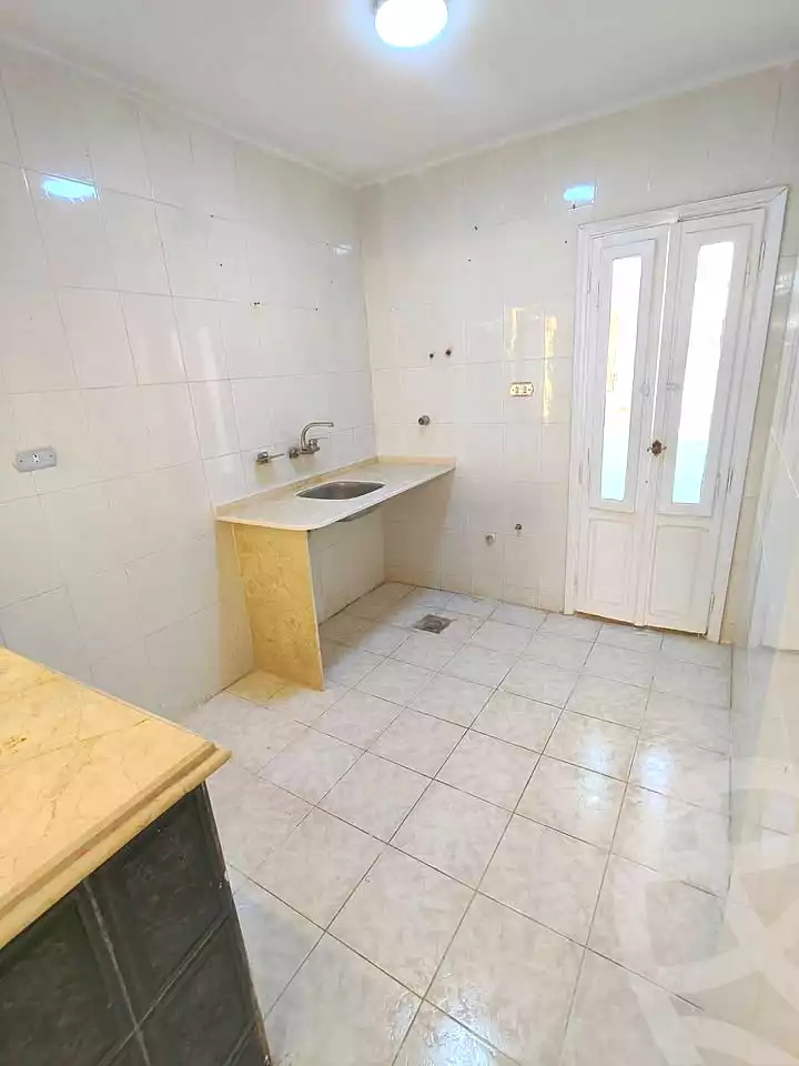 https://aqarmap.com.eg/en/listing/7055913-for-sale-alexandria-al-agamy-shataa-el-nakheel