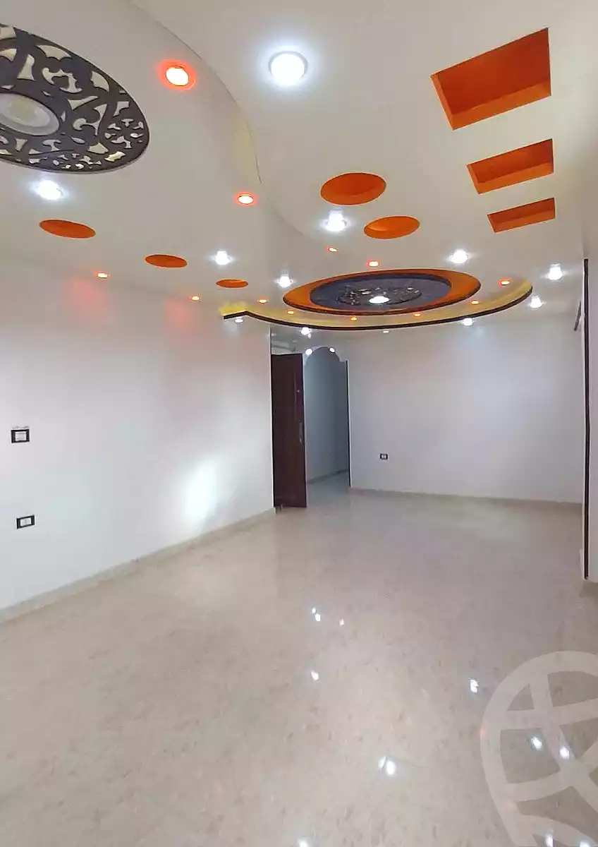 https://aqarmap.com.eg/ar/listing/7056095-for-rent-alexandria-al-agamy-el-hanouvel