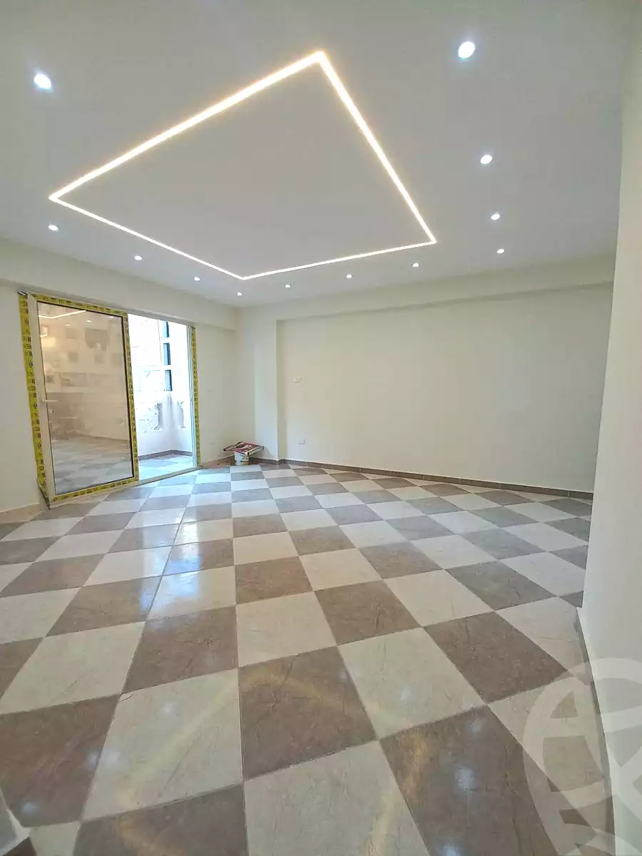https://aqarmap.com.eg/ar/listing/7056393-for-sale-alexandria-sydy-bshr-sydy-bshr-bhry-shr-mhmd-njyb
