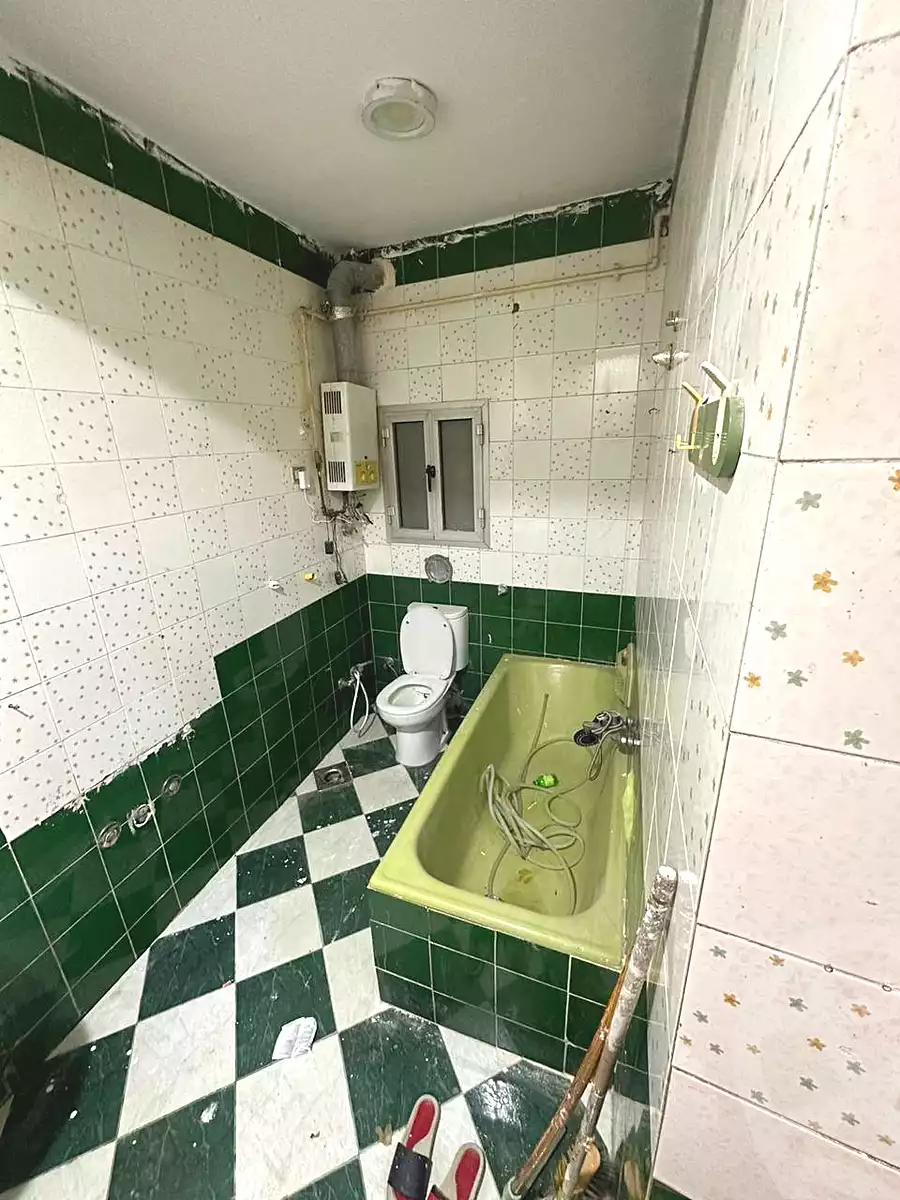 https://aqarmap.com.eg/ar/listing/7056486-for-sale-alexandria-el-asafra-shr-45