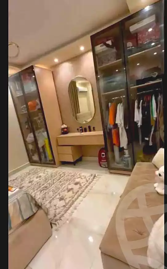 https://aqarmap.com.eg/ar/listing/7056650-for-sale-cairo-helwan-helwan-el-sharkeya-omar-ibn-abd-el-aziz-st