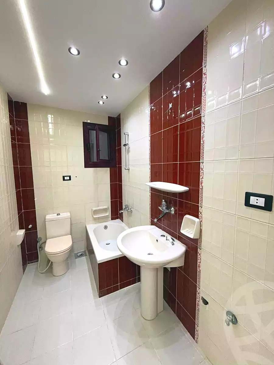 https://aqarmap.com.eg/en/listing/7056740-for-sale-alexandria-el-asafra-l-sfr-bhry