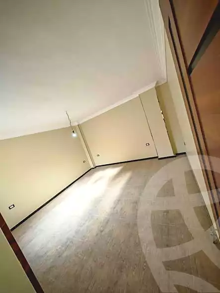 https://aqarmap.com.eg/ar/listing/7056984-for-sale-cairo-helwan-mnshy-yn-hlwn-rael-st