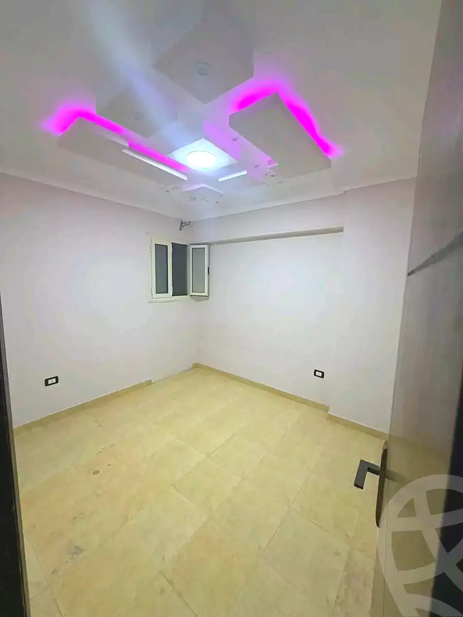 https://aqarmap.com.eg/ar/listing/7057123-for-sale-alexandria-lsywf-el-falki