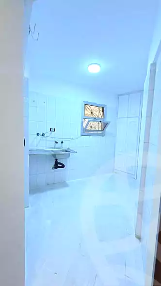 https://aqarmap.com.eg/ar/listing/7057143-for-sale-alexandria-al-agamy-shataa-el-nakheel