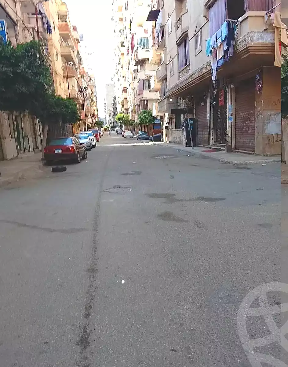 https://aqarmap.com.eg/ar/listing/7057291-for-sale-alexandria-sydy-bshr-sydy-bshr-qbly